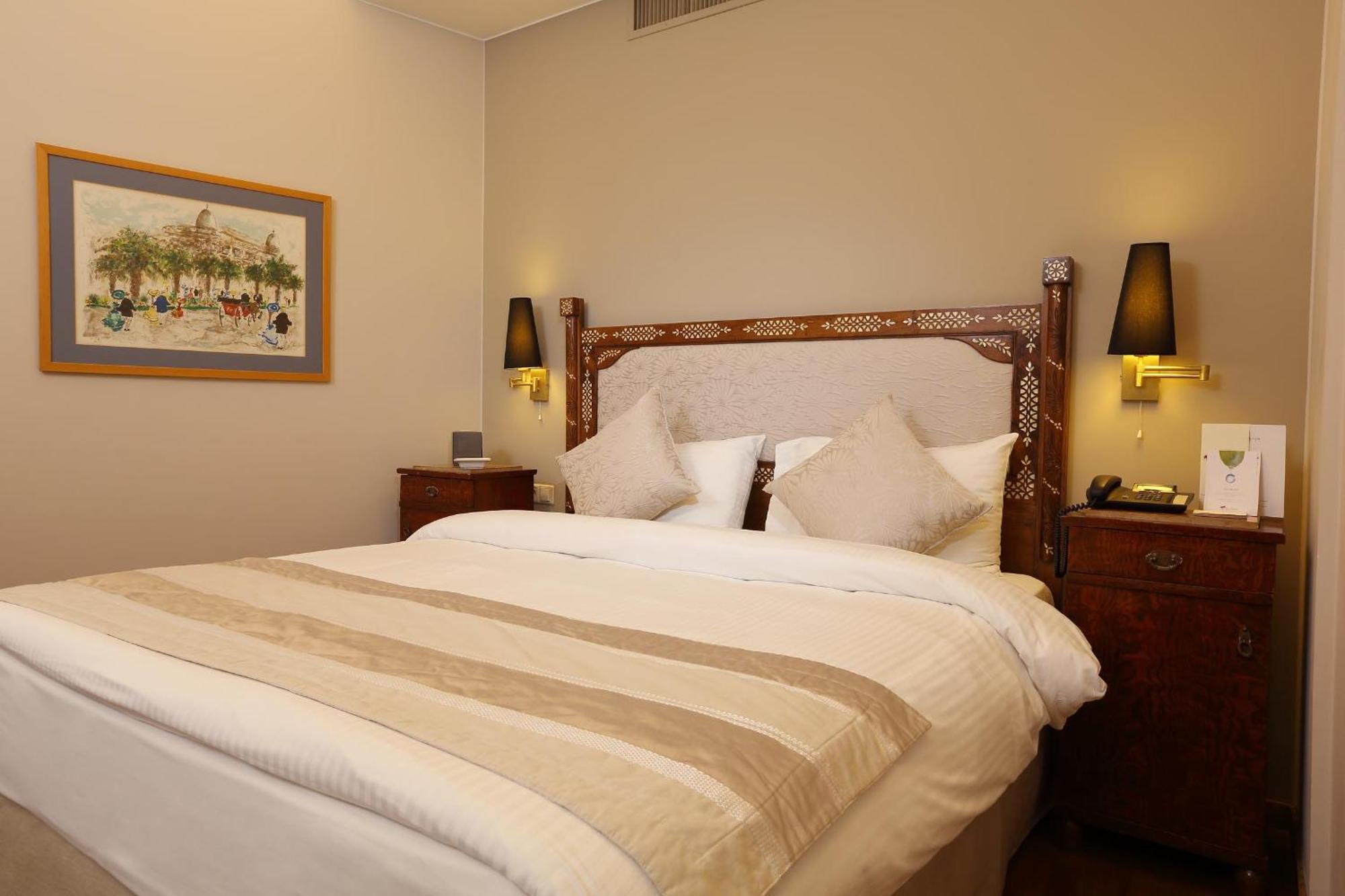 Warwick Palm Beach Hotel Beirut Zimmer foto